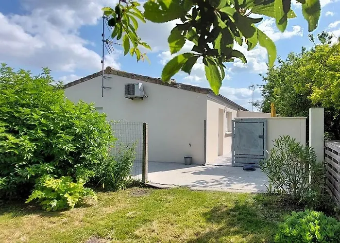 Meublé De Tourisme à L'entrée De Royan Médis